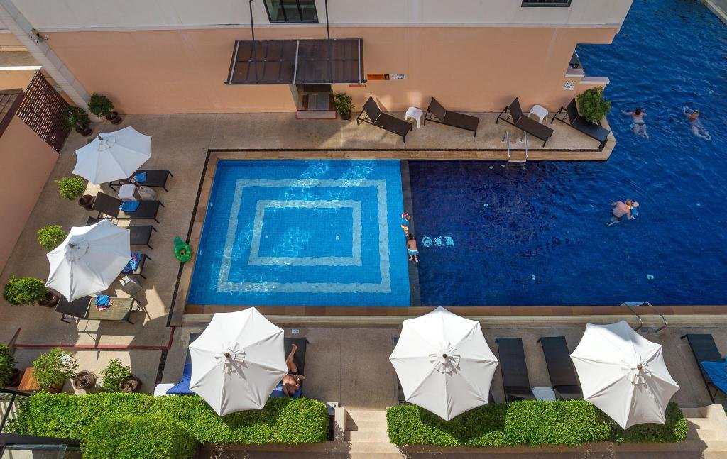 Swimming pool [outdoor], Srisuksant Resort in Krabi