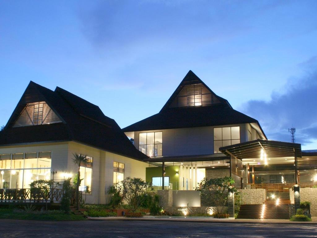 Aura Relaxing & Spa Hotel