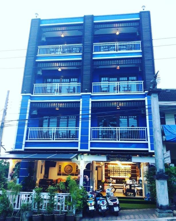 Baan Andaman Bed & Breakfast Hotel