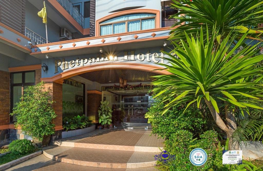 Entrance, Krabi Phetpailin Hotel in Krabi